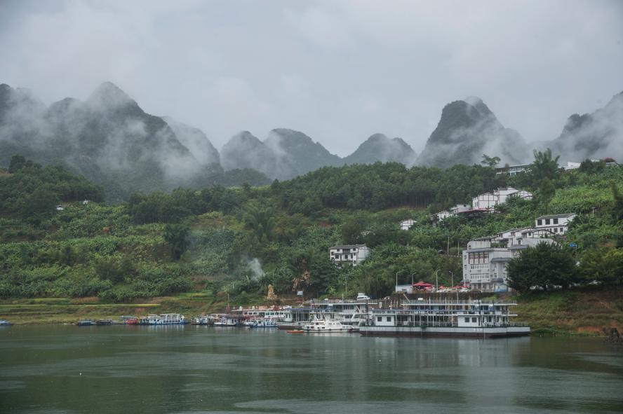 黔山黔水-万峰湖红椿景区（5）