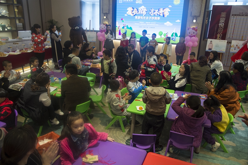 1542552922160079356.jpg _YXQ8092.jpg