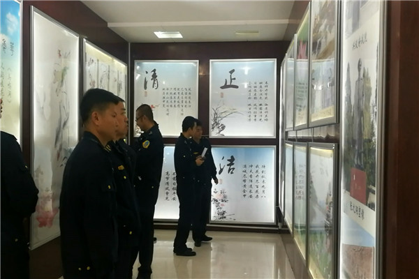 1543478012000086052.jpg 2.jpg