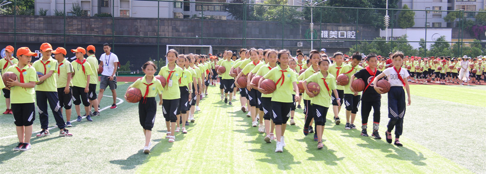 1558064352419005819.jpg 班级入场.jpg