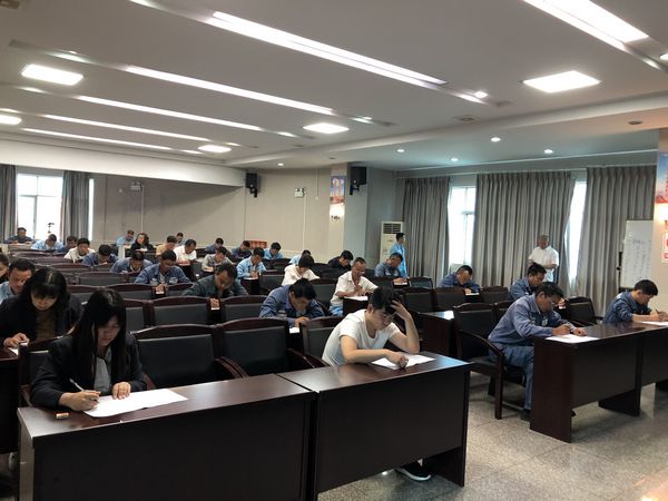 贞丰供电局大抽考笔试现场.jpg