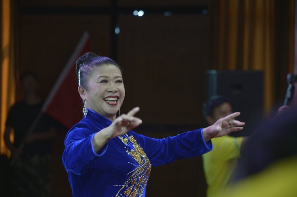 州医院2019“合唱比赛”（摄影：印象黔西南） (7).jpg