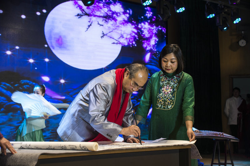 1579412172008059304.jpg 20200118州朗诵协会新年朗诵会(来源:印象黔西南) (24).jpg