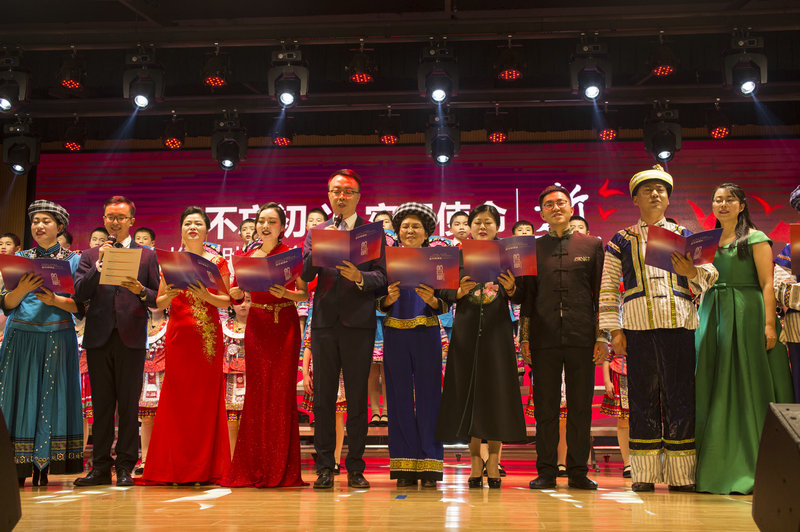 1579412202067095592.jpg 20200118州朗诵协会新年朗诵会(来源:印象黔西南) (37).jpg