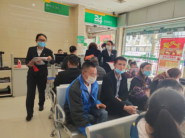 1584026474961013337.jpg 宣传活动现场.jpg