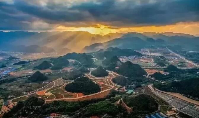 贵州醇酒厂航拍全貌.jpg