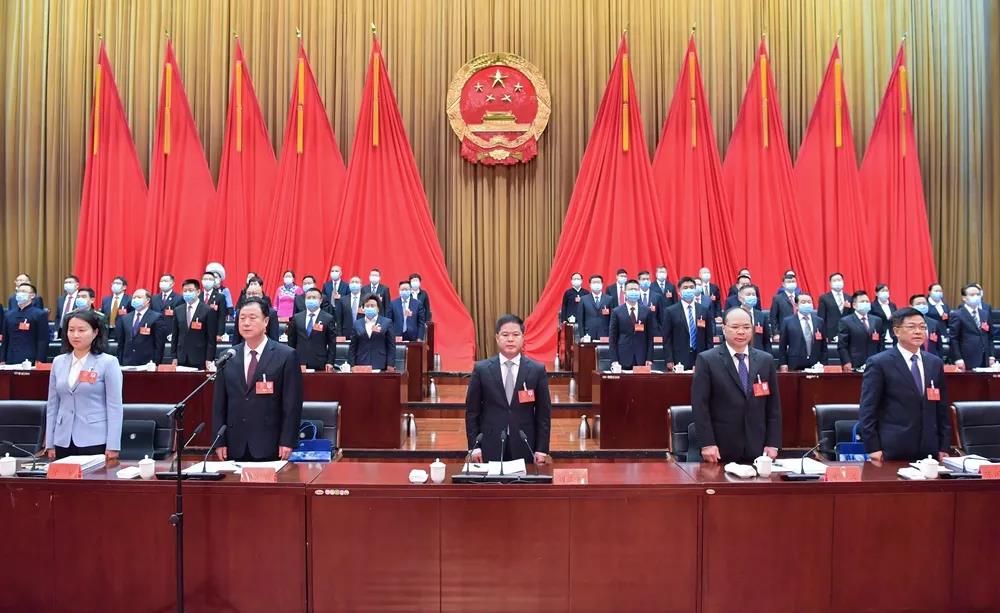 奏唱国歌.jpg
