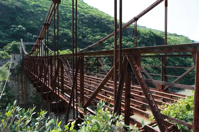 1625882728217052170.jpg 北盘江“抗战桥”遗址.jpg