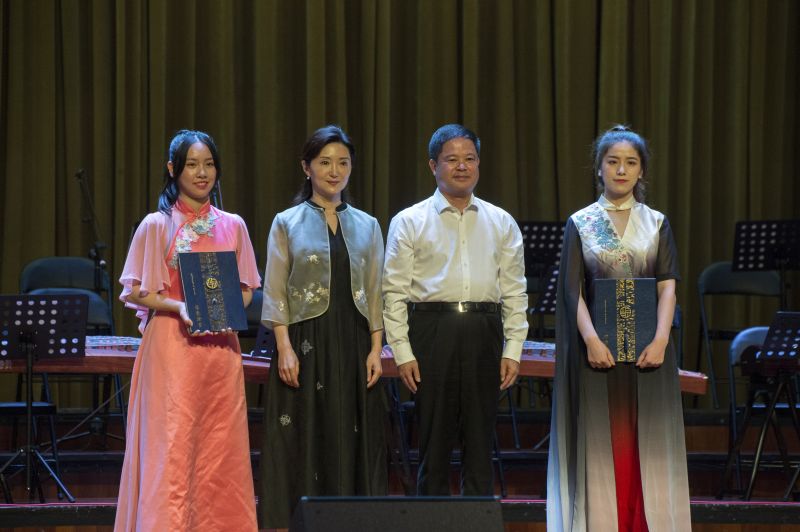首届“富康杯”中国民族器乐展演综合展演音乐会 (7).jpg
