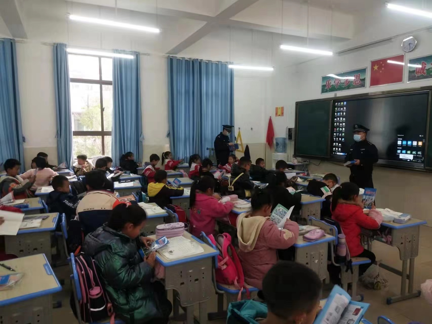 1638861226254083005.jpg 3.jpg