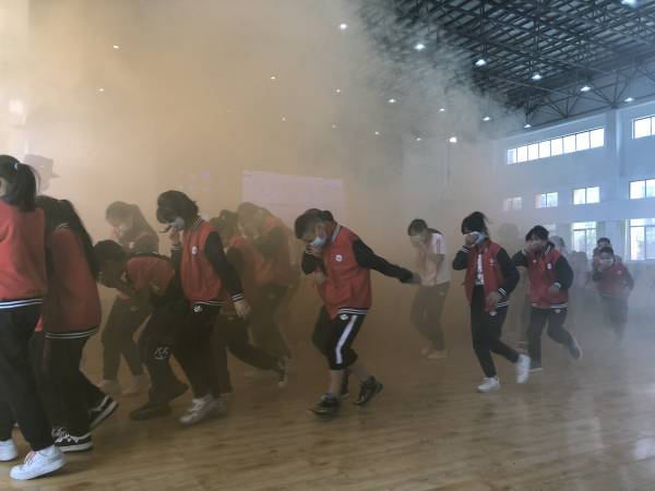 疏散演练(1).jpg