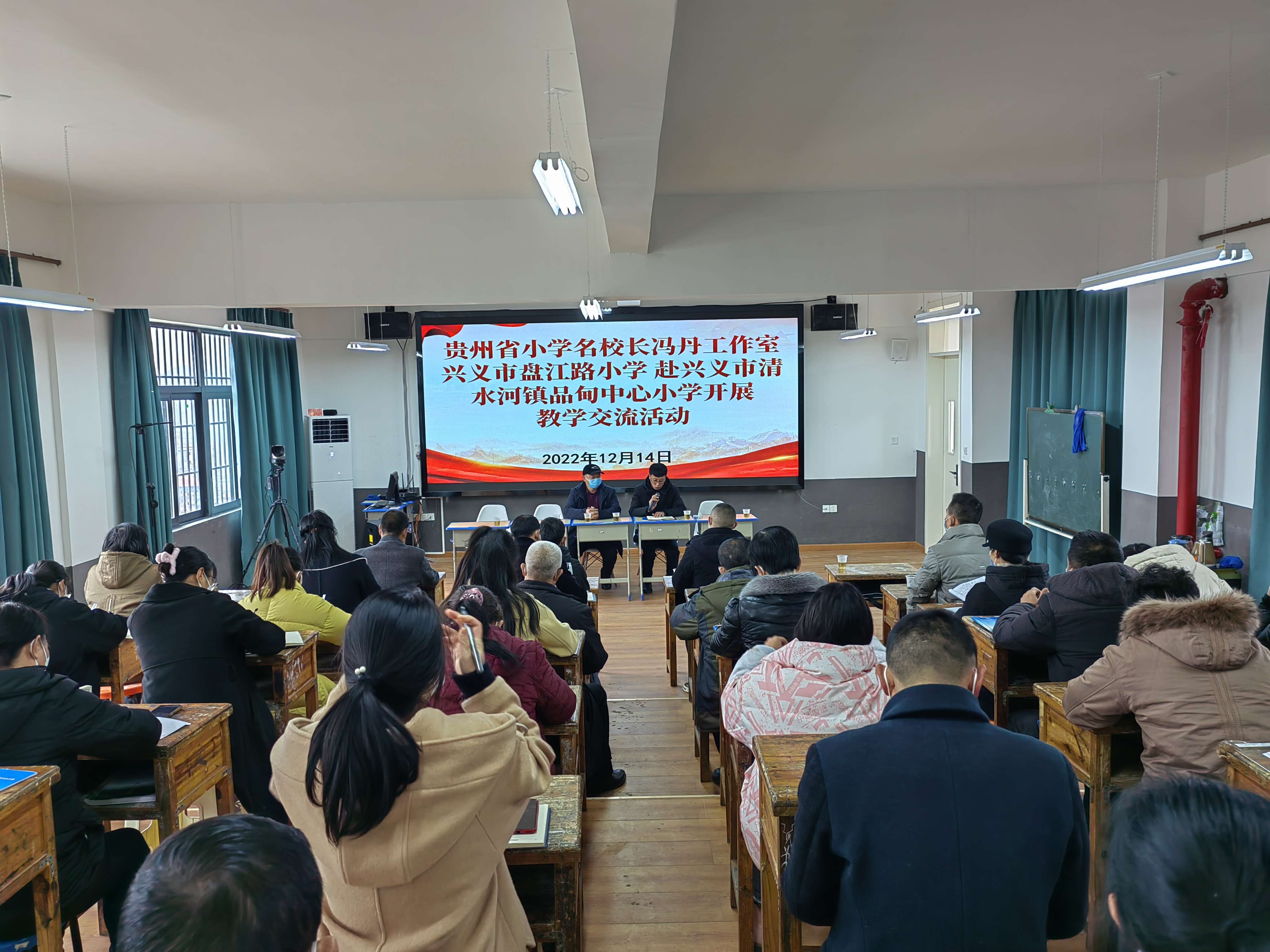 图为活动现场(1).jpg