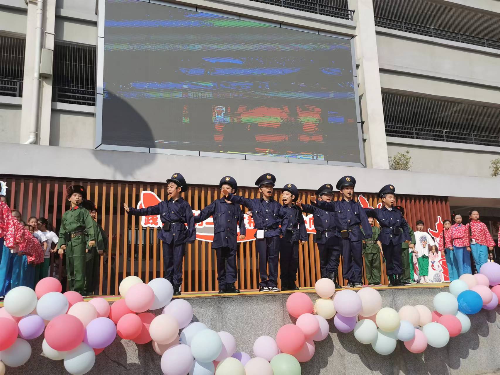 京剧表演.jpg