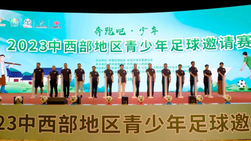 11-230Q51S0113C.jpg
